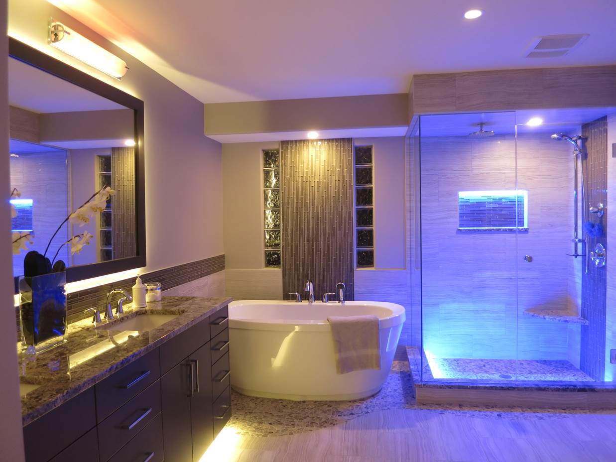 Bathroom-Lighting-to-Improvement-your-Bathroom